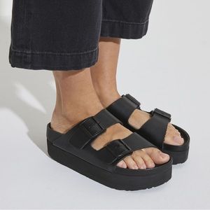 Arizona Platform Sandal